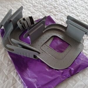 Gray Mattress Bed Sheet Straps/Holders